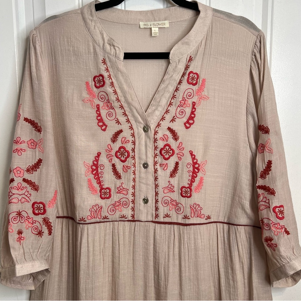 Fig + Flower‎ Tan Midi Dress with Burgundy Pink Embroidery. Size Large. - Picture 5 of 16